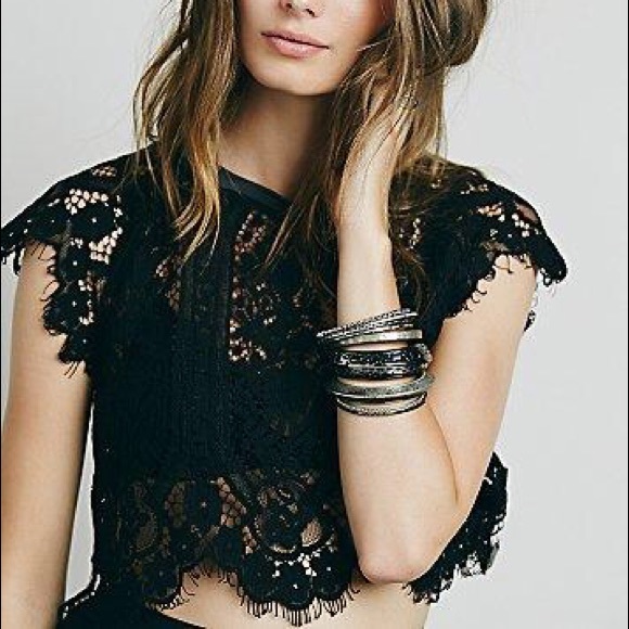 Free People Tops - Free people black lace crop top 12 MISSING SKIRT